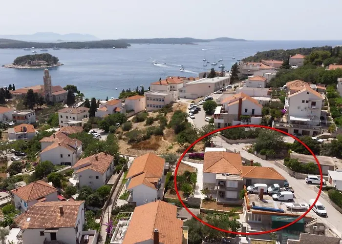 Double Hvar 15706d 3*