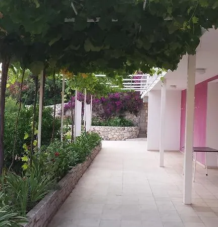 Double Hvar 15706d Pensjonat 3*